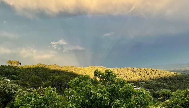 Villa / Maison 5 pièces  à vendre Cotignac 83570