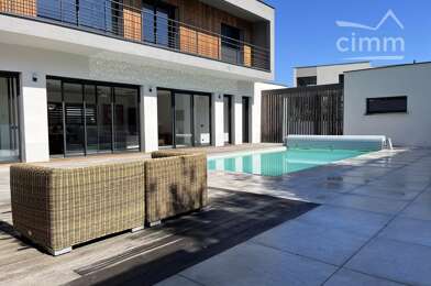 Maison 8 pièces 955000 €