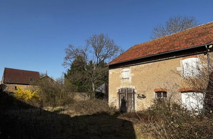 Maison de village avec cheminée à La Roche-en-Brenil — photo 4