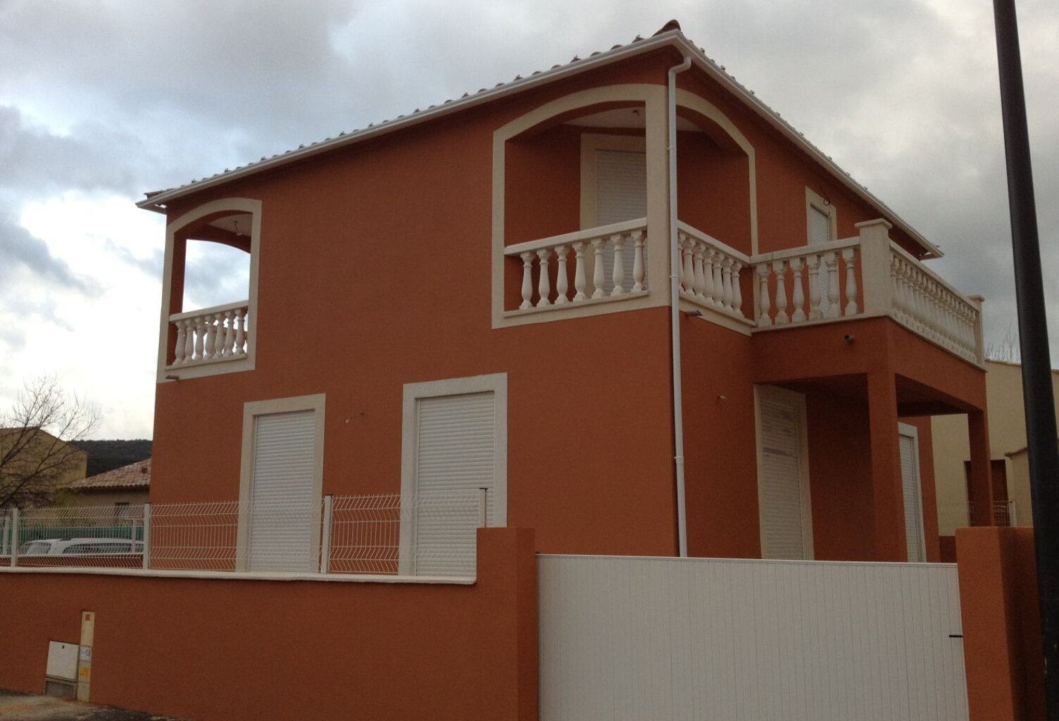 Villa — photo 1