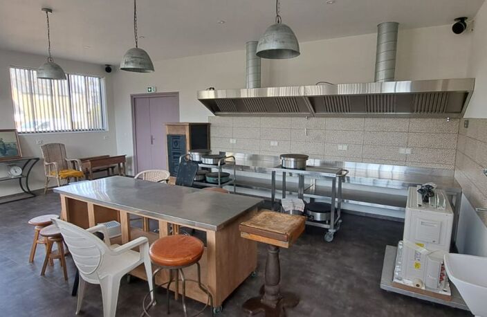 Maison Bâtiment en parfait état — photo 3