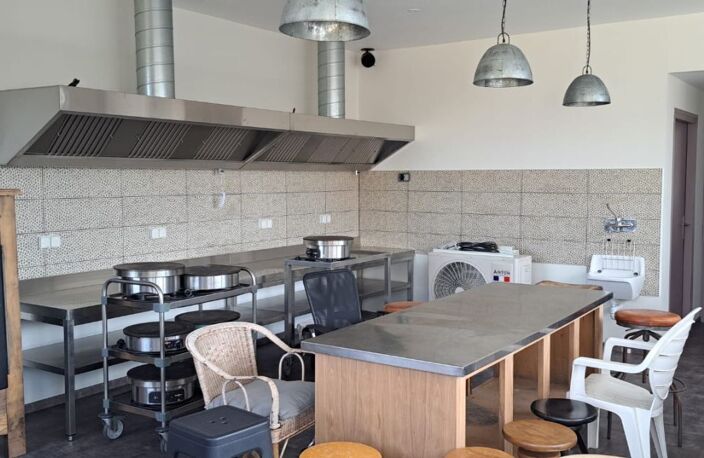 Maison Bâtiment en parfait état — photo 4