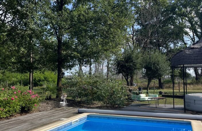 33720 - GUILLOS - 30mn de BORDEAUX - MAGNIFIQUE PROPRIETE AVEC MAISON EN PIERRE ET 1 HA DE PARC PAYSAGER — photo 2