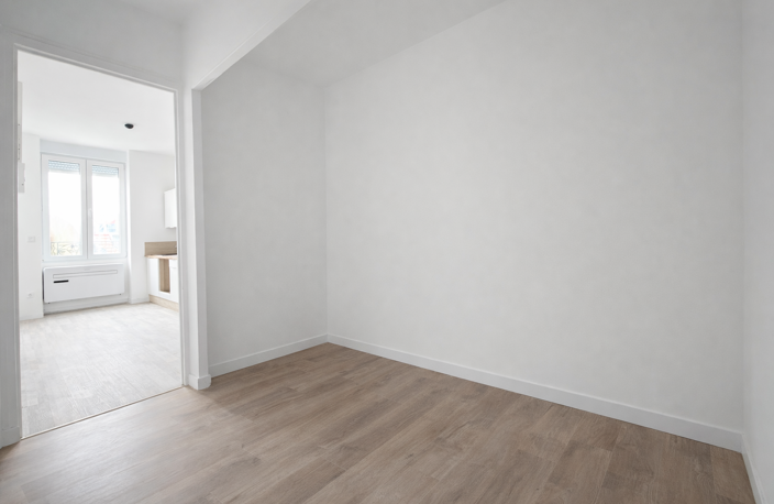 Gratte-Ciel   Petit appartement T3 traversant Est/Ouest réno — photo 3
