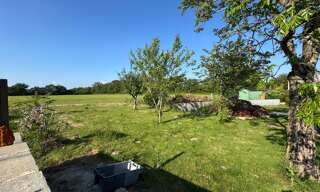 Terrain  682 m² à vendre à Sainte-Foy (85150)