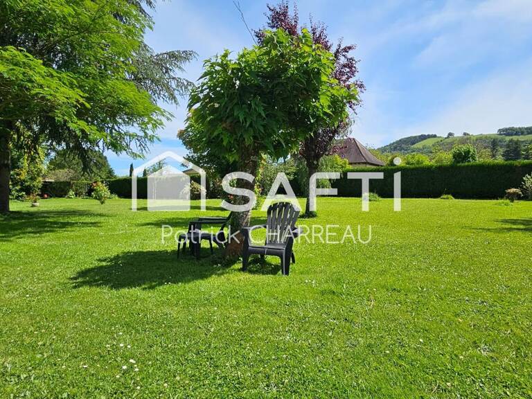 Parc arboré, Maison en pierres, 3 chambres, 130 m² — photo 1