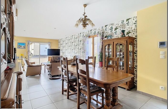 Grande maison familiale à deux pas du centre bourg — photo 5