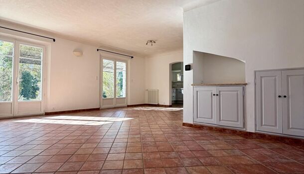 Villa / Maison 5 pièces  à louer Marseille 13eme 13013