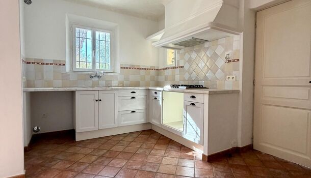 Villa / Maison 5 pièces  à louer Marseille 13eme 13013