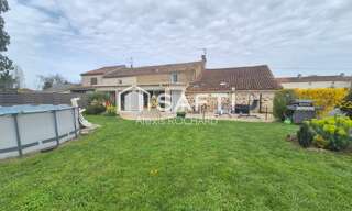 Maison 7 Pièces 194 m² à vendre à Millac (86150)