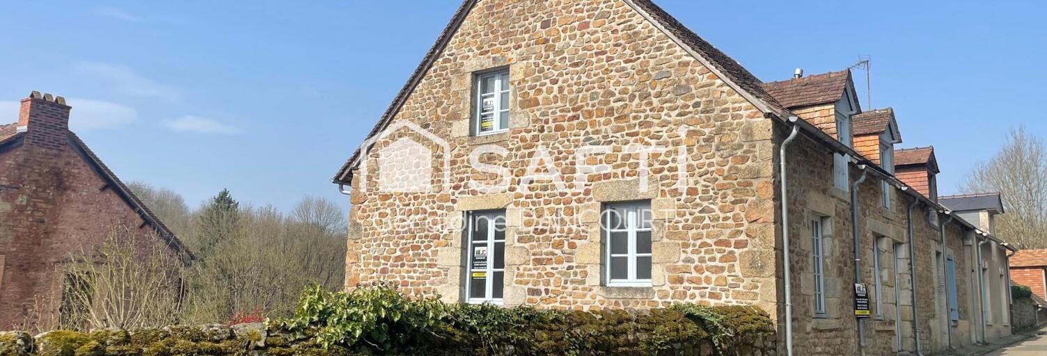 Immeuble  160 m² à vendre à Saint-Céneri-le-Gérei (61250)