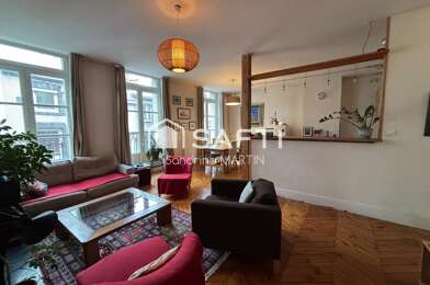 Appartement 4 pièces 275000 €