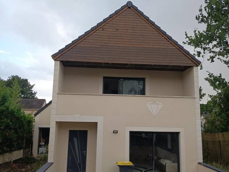 Maison 157 M2 sur parcelle 908M2 au calme — photo 1
