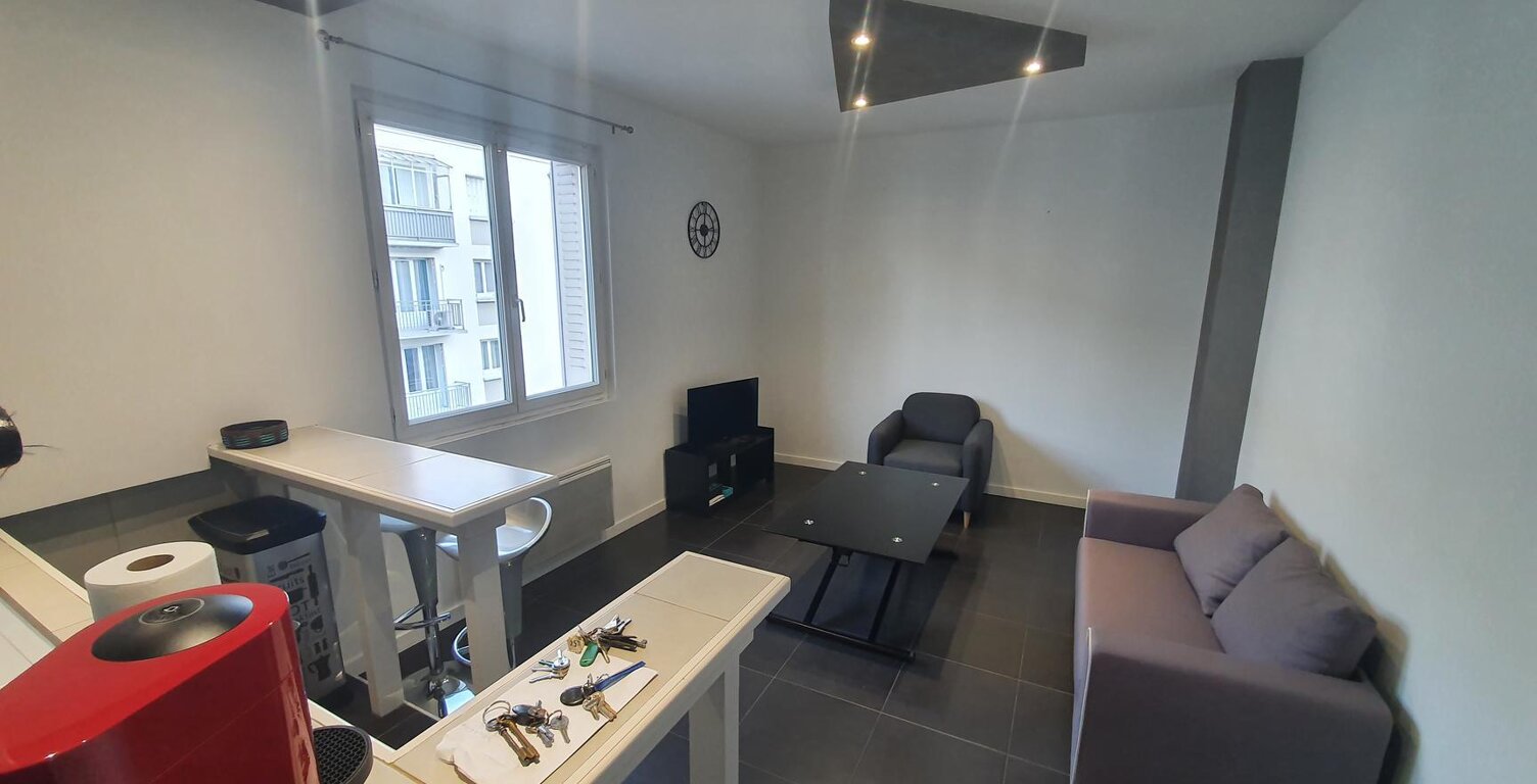 Location appartement 2 pièces 30 m² à Grenoble (38000) — photo 1