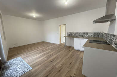 Appartement 3 pièces 725 €