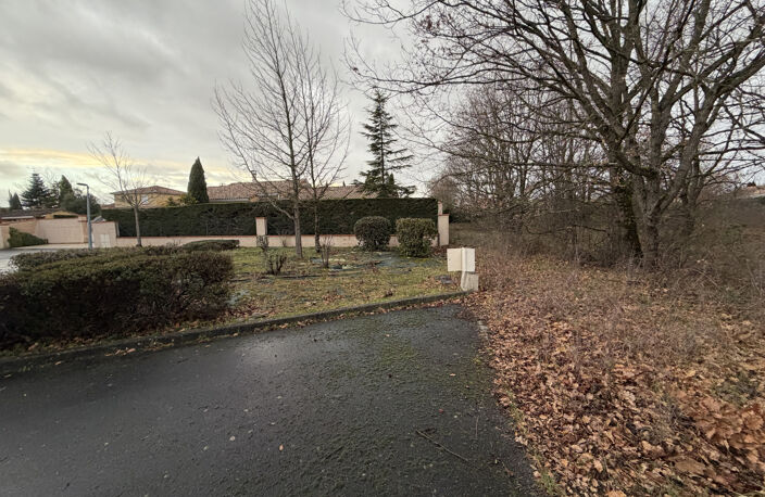Terrain plat viabilisé de 1780m2 à bâtir — photo 5