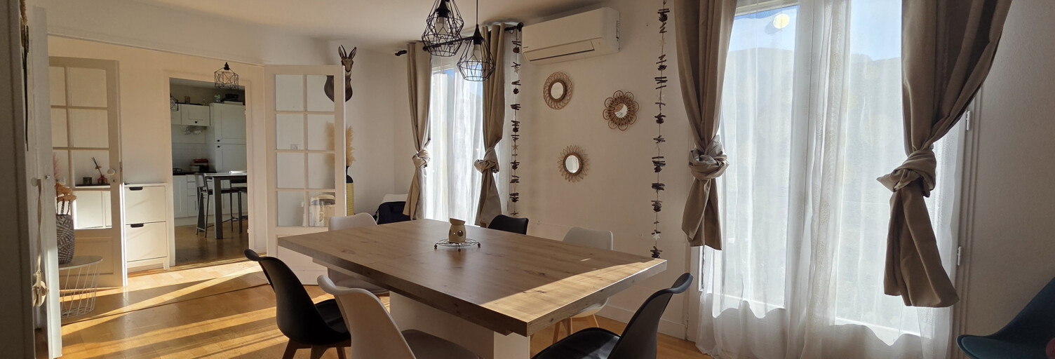 Maison 7 Pièces 145 m² à vendre à Cluses (74300)