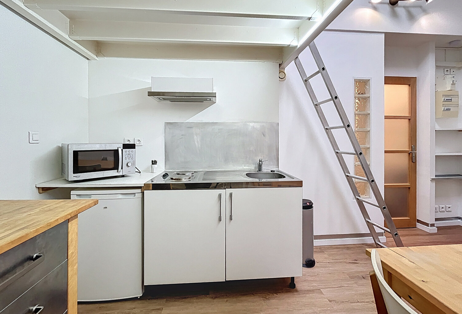 Dépt ISERE(38) - A VENDRE - Studio meublé de 20 m2, Grenoble — photo 1