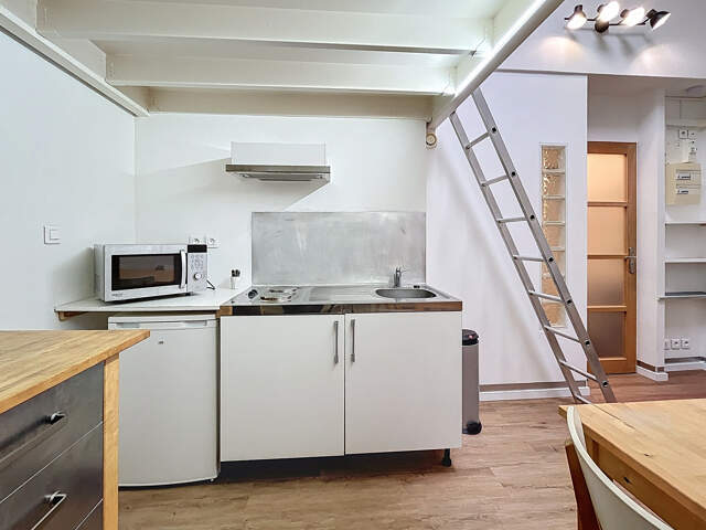 Dépt ISERE(38) - A VENDRE - Studio meublé de 20 m2, Grenoble — photo du bien