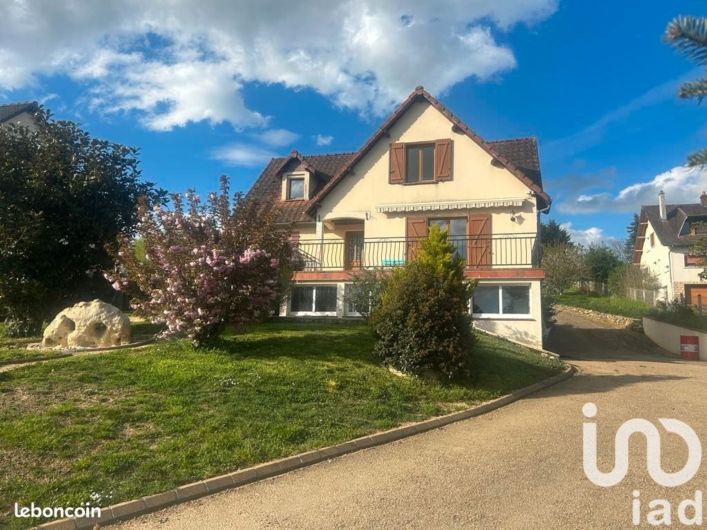 Bleneau - 132m² - 5p. - 4ch.
