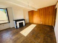 Maison de village à rénover, 80 m² avec dépendances et terrain. — photo 4
