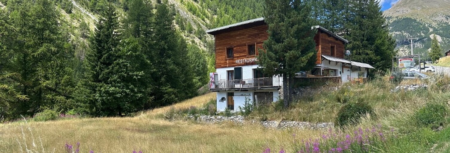 Terrain   m² à vendre à Arvieux (05350)