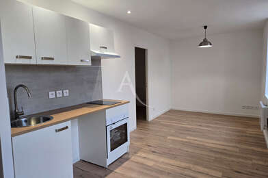 Appartement 2 pièces 376 €