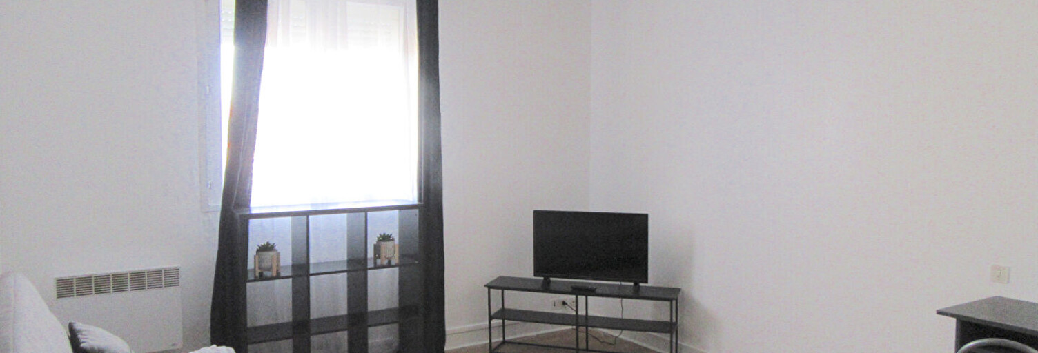 Appartement 1 Pièce 24 m² à louer à Sainte-Foy-la-Grande (33220)