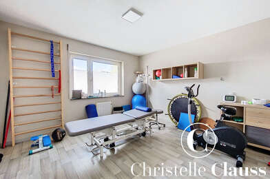 Appartement 5 pièces 149000 €