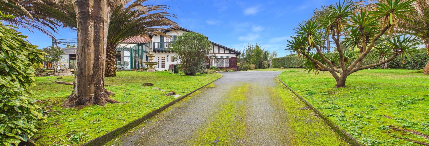 Maison 7 Pièces 200 m² à vendre à Arbonne (64210)