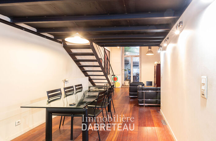 Loft Lyon 6ème 4 pièce(s) 94.73 m2 — photo 2