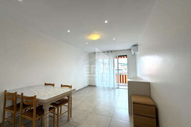 Appartement 3 pièces 1330 €