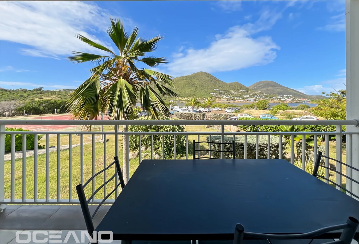Exclusivité - Appartement vue colline et lagon - Mont Vernon 1 - OCEANO Christie's International Real Estate — photo 1