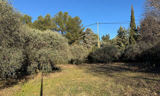 Terrain  1060 m² à vendre à Ventabren (13122)