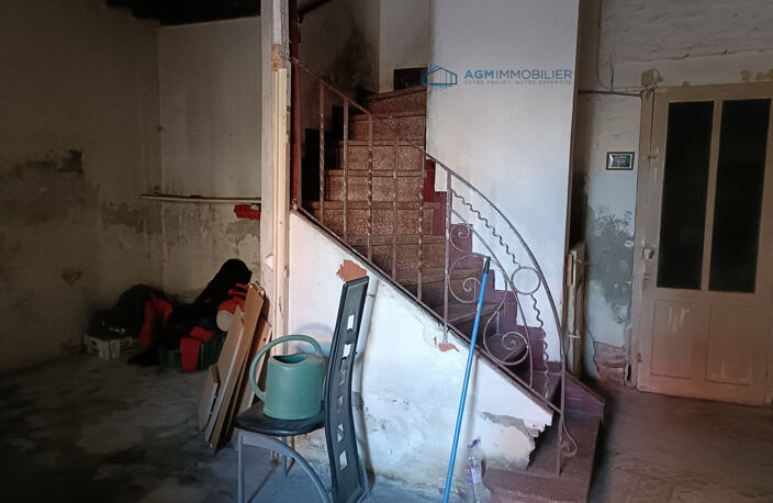 MAISON DE VILLAGE T5 avec GARAGE — photo 2