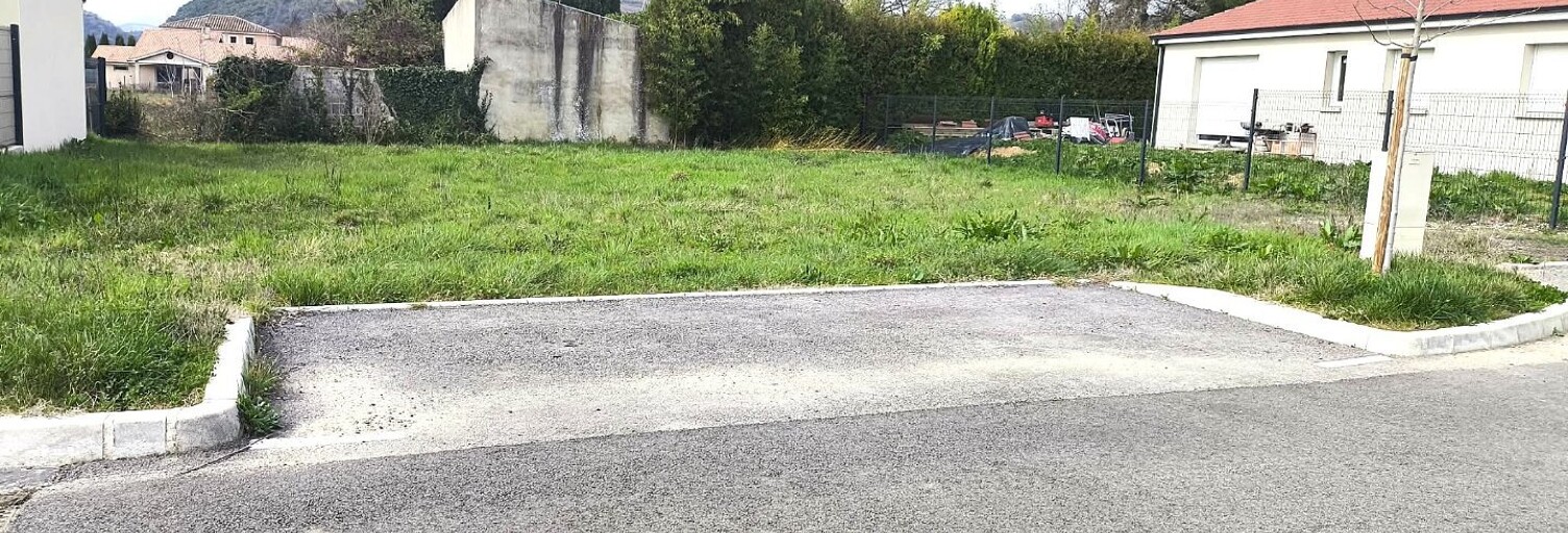 Terrain  406 m² à vendre à Saint-Uze (26240)