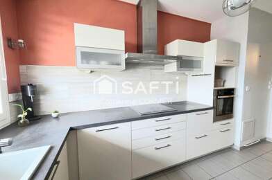 Appartement 4 pièces 289900 €