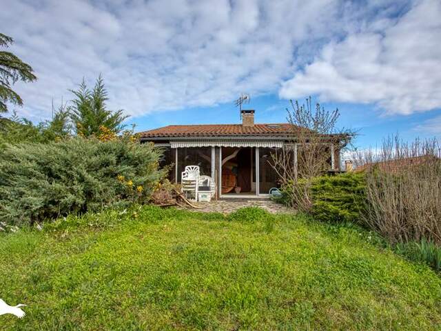 Maison de bourg de 5 pièces principales — photo du bien
