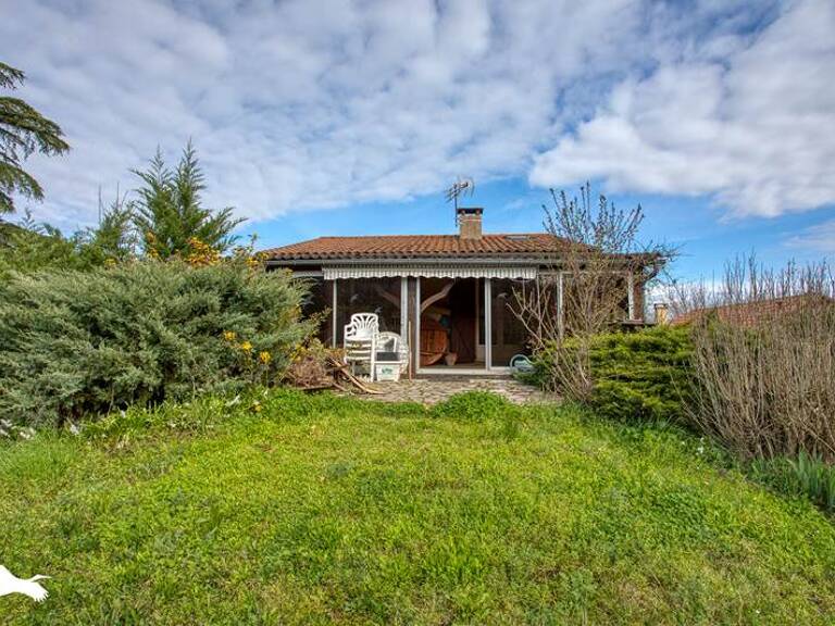 Maison de bourg de 5 pièces principales — photo 1