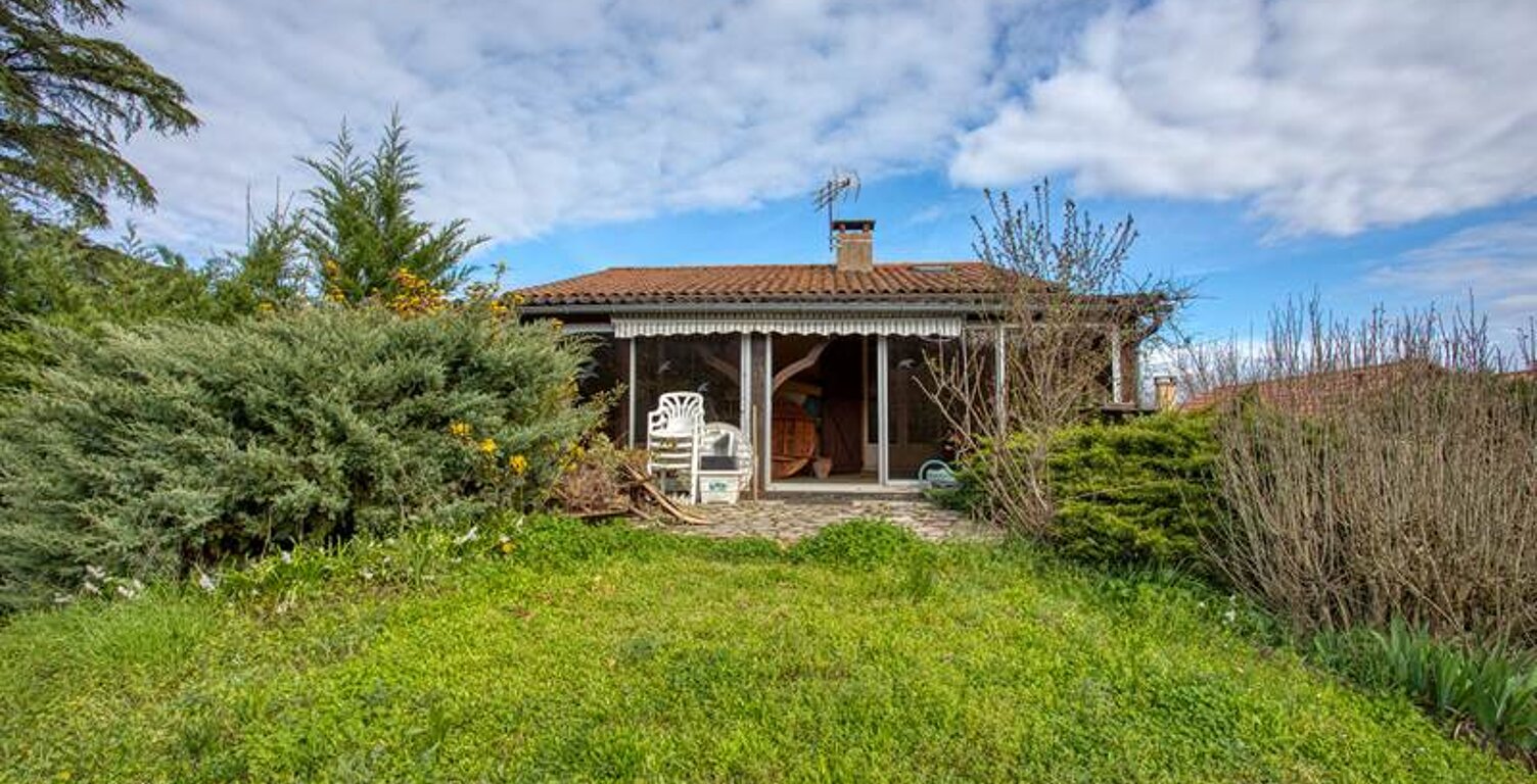 Maison de bourg de 5 pièces principales — photo 1
