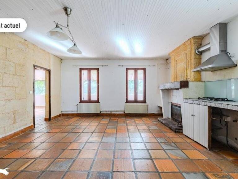 Maison en pierre de 5 pièces principales — photo 1