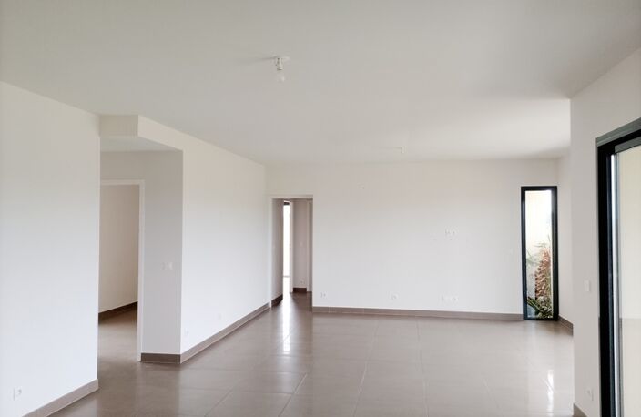 Villa de 5 pièces principales — photo 4