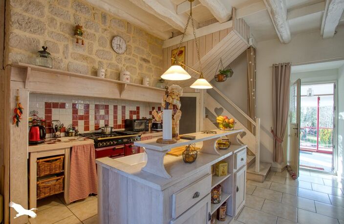 Maison en pierre de 5 pièces principales — photo 4