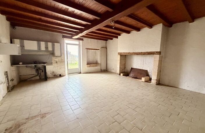 Maison en pierre de 5 pièces principales — photo 2