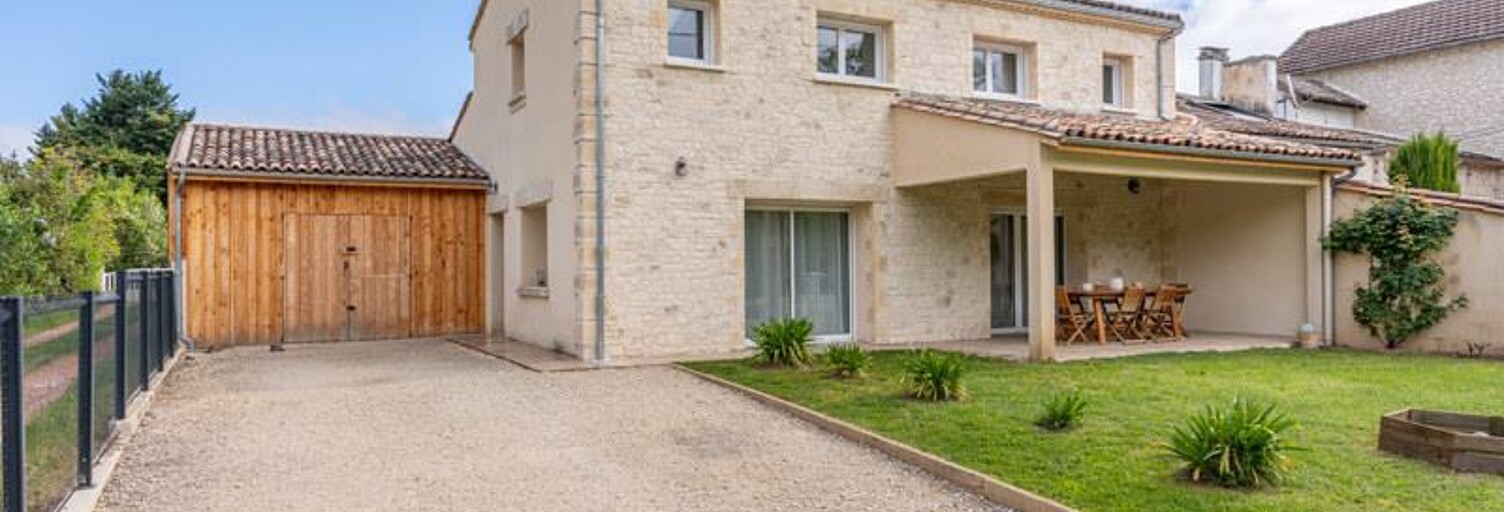 Maison 4 Pièces 139 m² à vendre à Fougueyrolles (33220)