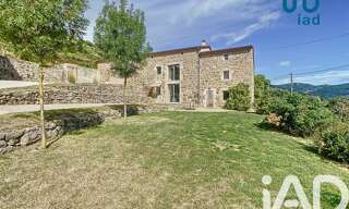 Maison 8 Pièces 222 m² à vendre à Saint-Julien-Molin-Molette (42220)