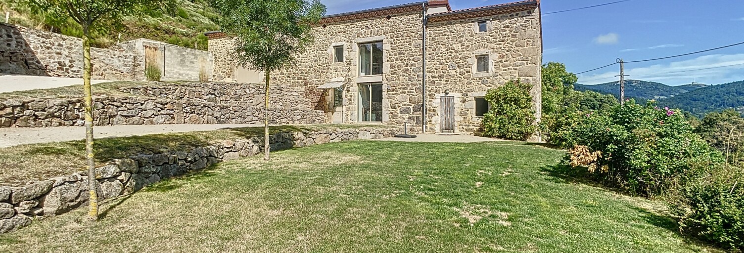 Maison 8 Pièces 222 m² à vendre à Saint-Julien-Molin-Molette (42220)