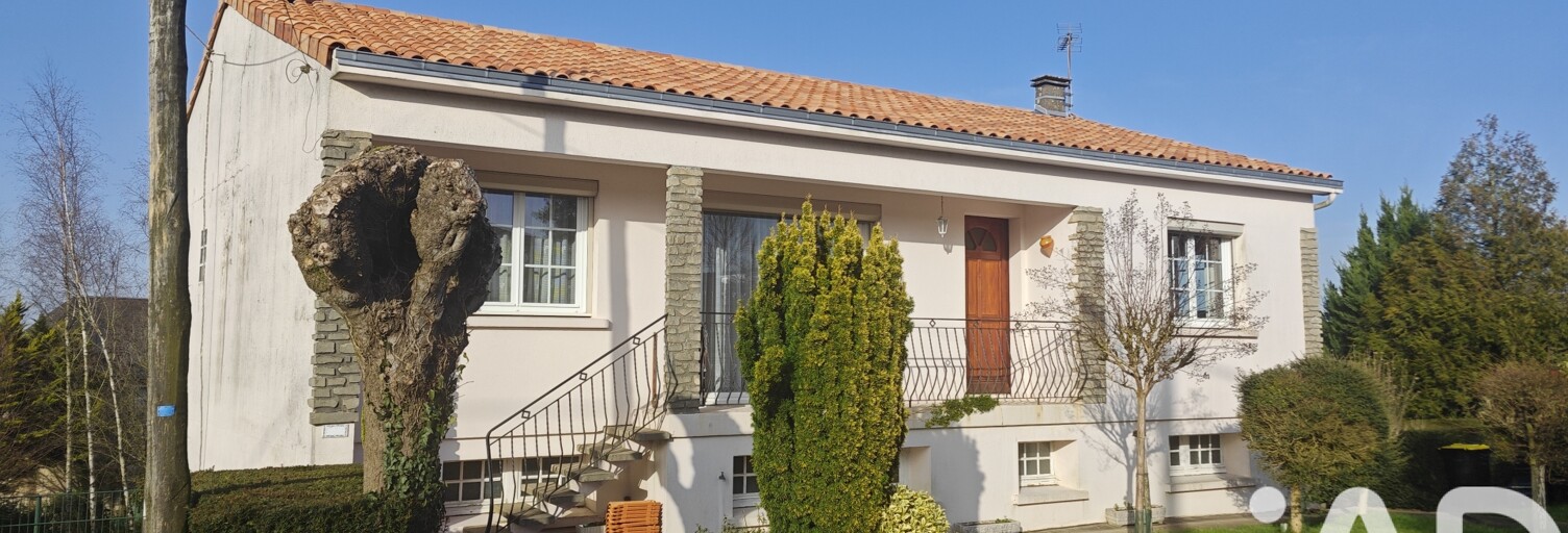 Maison 5 Pièces 112 m² à vendre à L'Absie (79240)