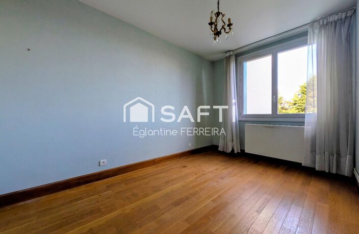 CHATEAUROUX, APPARTEMENT T3 AVEC BALCON, GARAGE ET CAVE — photo 5