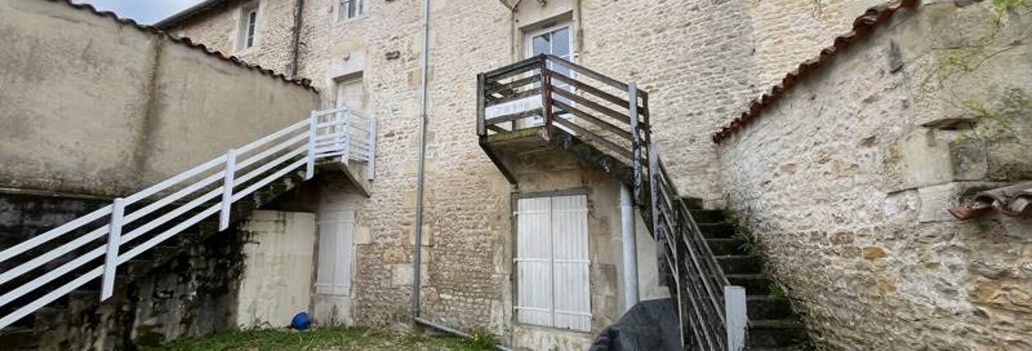 Immeuble   m² à vendre à Sauzé-entre-Bois (79190)